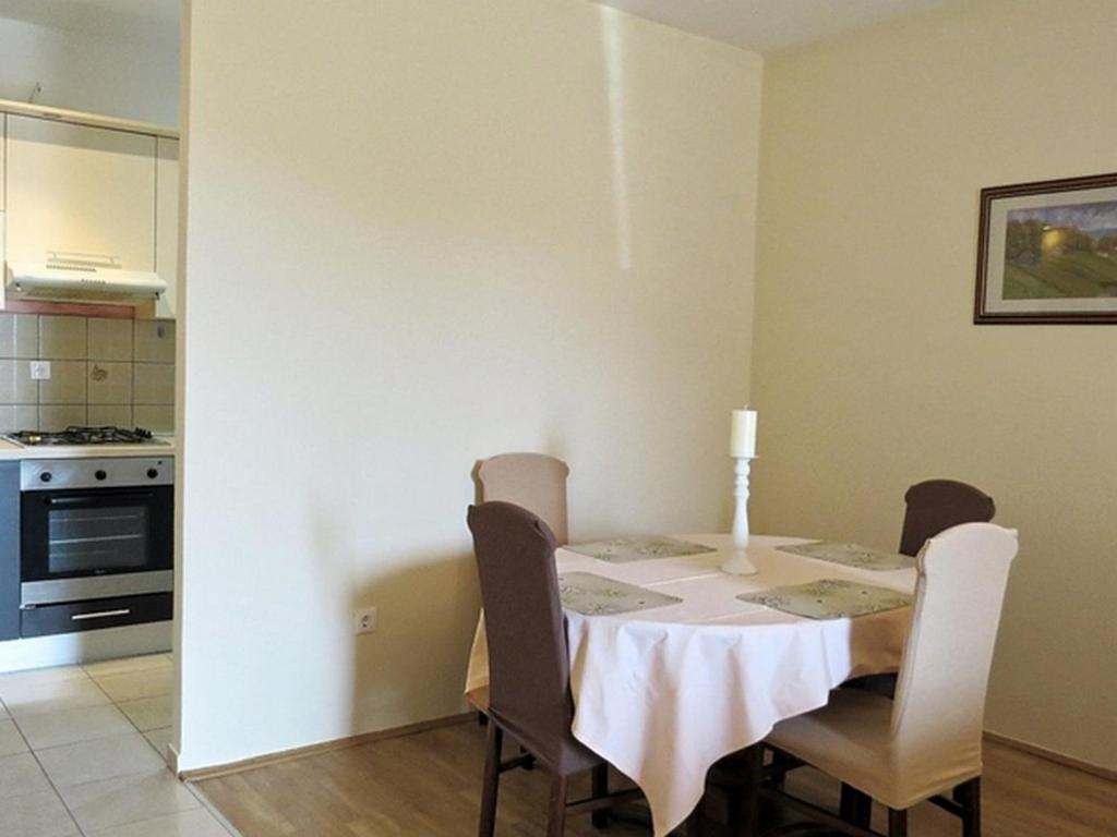 Apartments With A Parking Space Pakostane, Biograd - 22375 المظهر الخارجي الصورة
