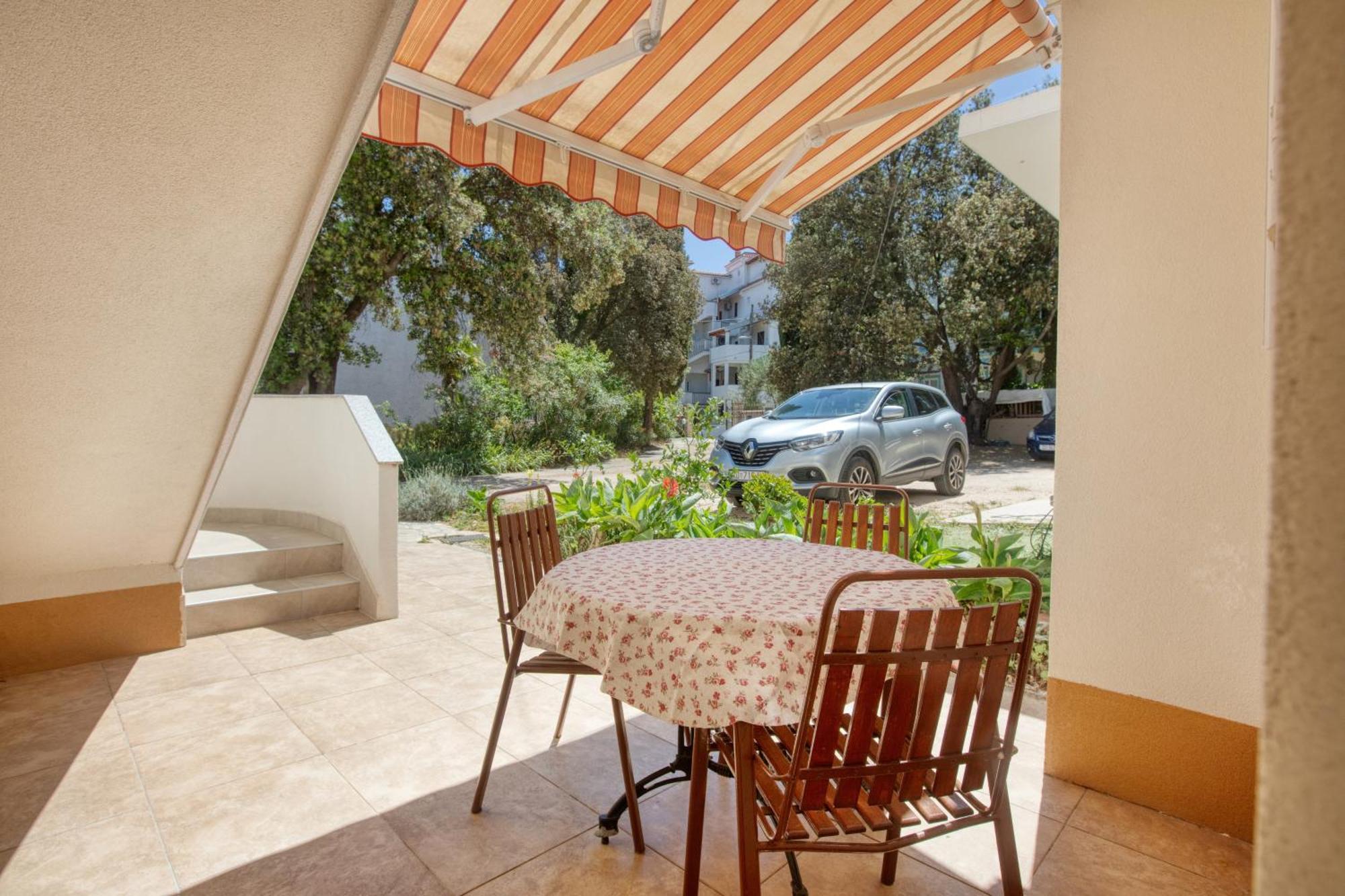 Apartments With A Parking Space Pakostane, Biograd - 22375 المظهر الخارجي الصورة