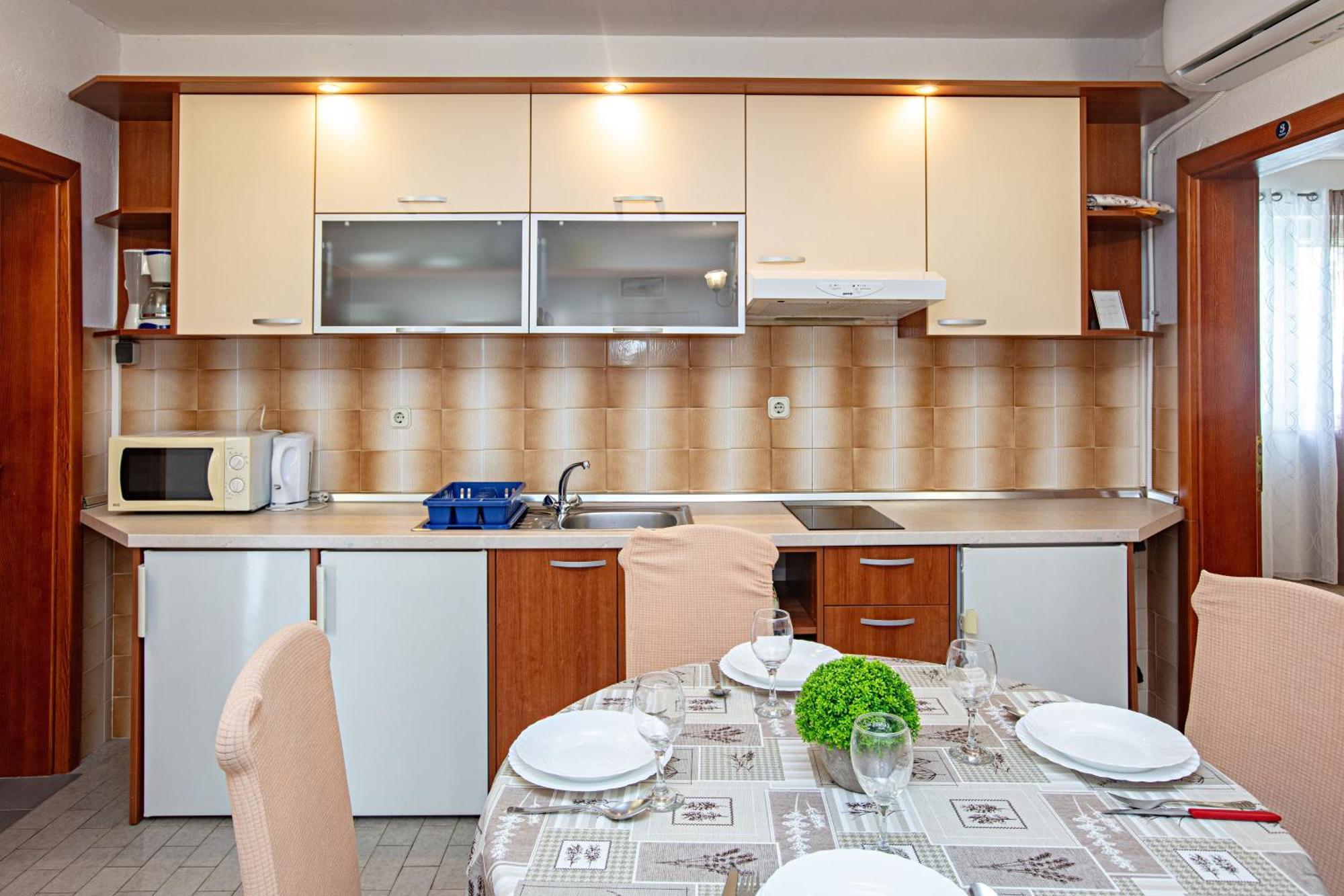 Apartments With A Parking Space Pakostane, Biograd - 22375 الغرفة الصورة